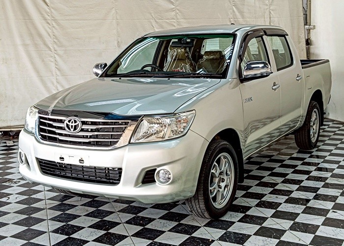 TOYOTA 