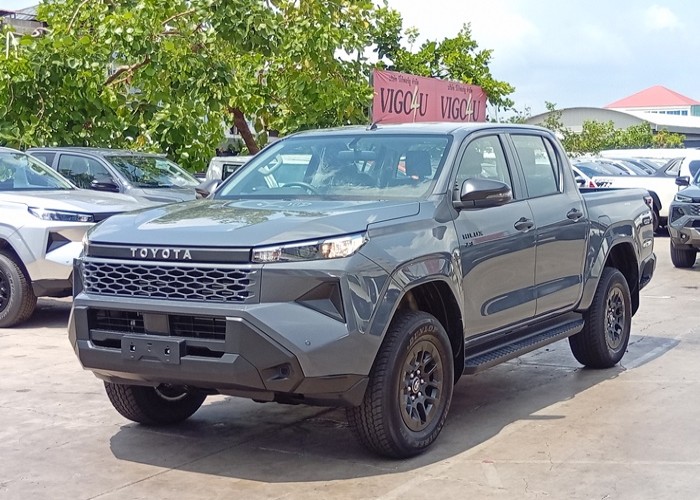 TOYOTA 