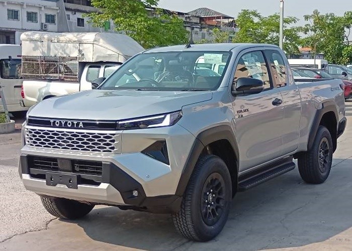 TOYOTA 