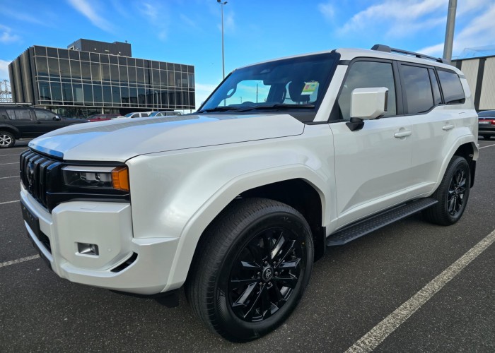 TOYOTA 