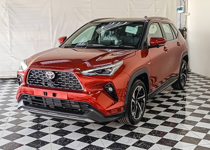 TOYOTA 