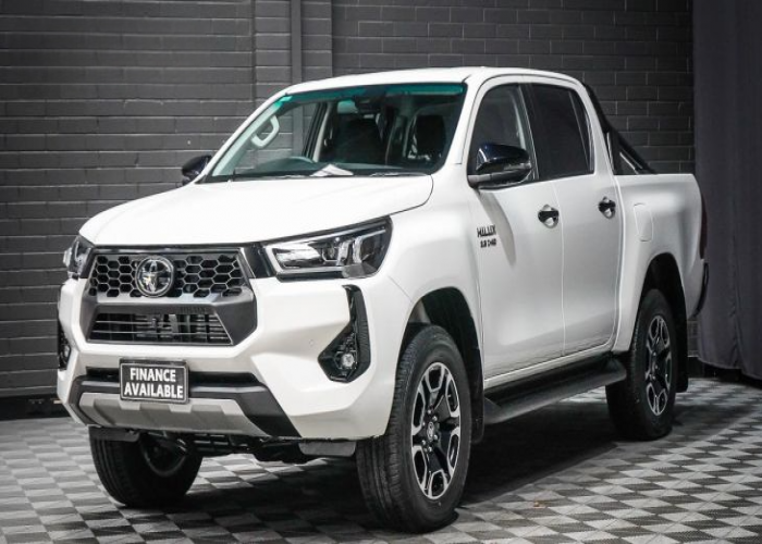 TOYOTA 