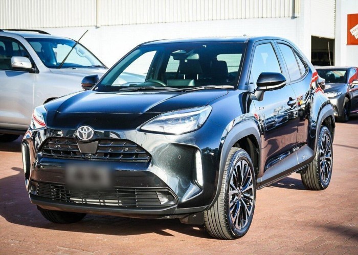 TOYOTA 