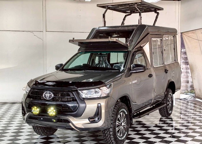 TOYOTA 