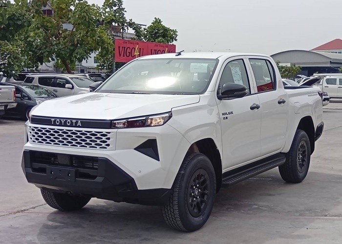 TOYOTA 