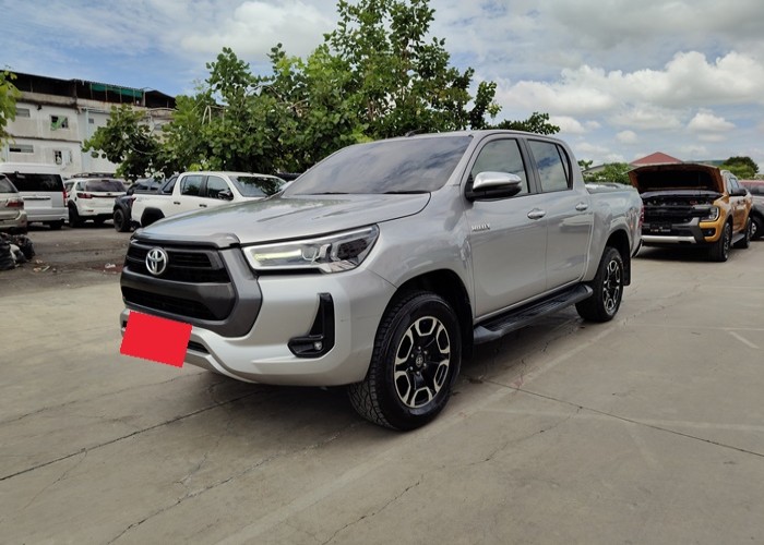 TOYOTA 