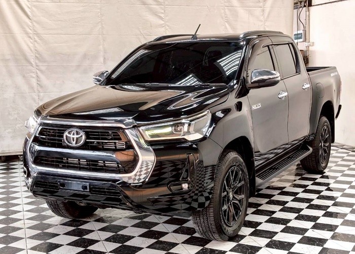 TOYOTA 