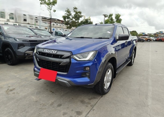 ISUZU D-MAX